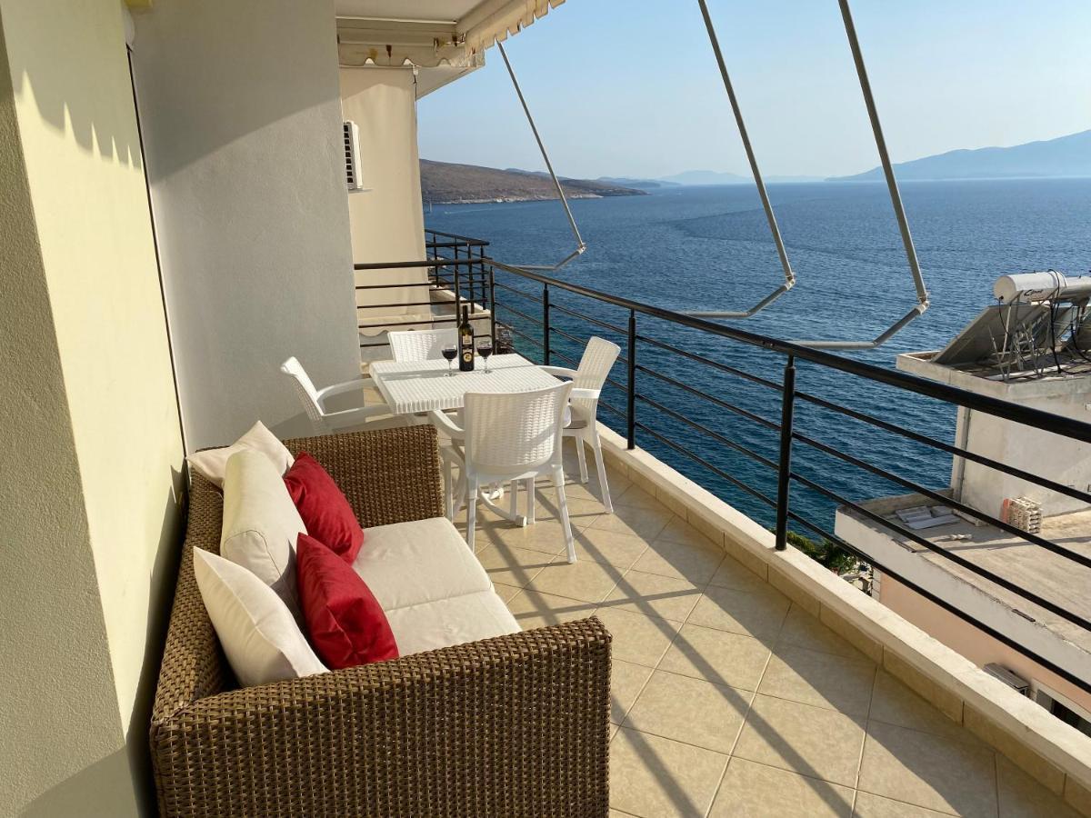Apartment With Huge Sea View Balcony Sarandë 外观 照片