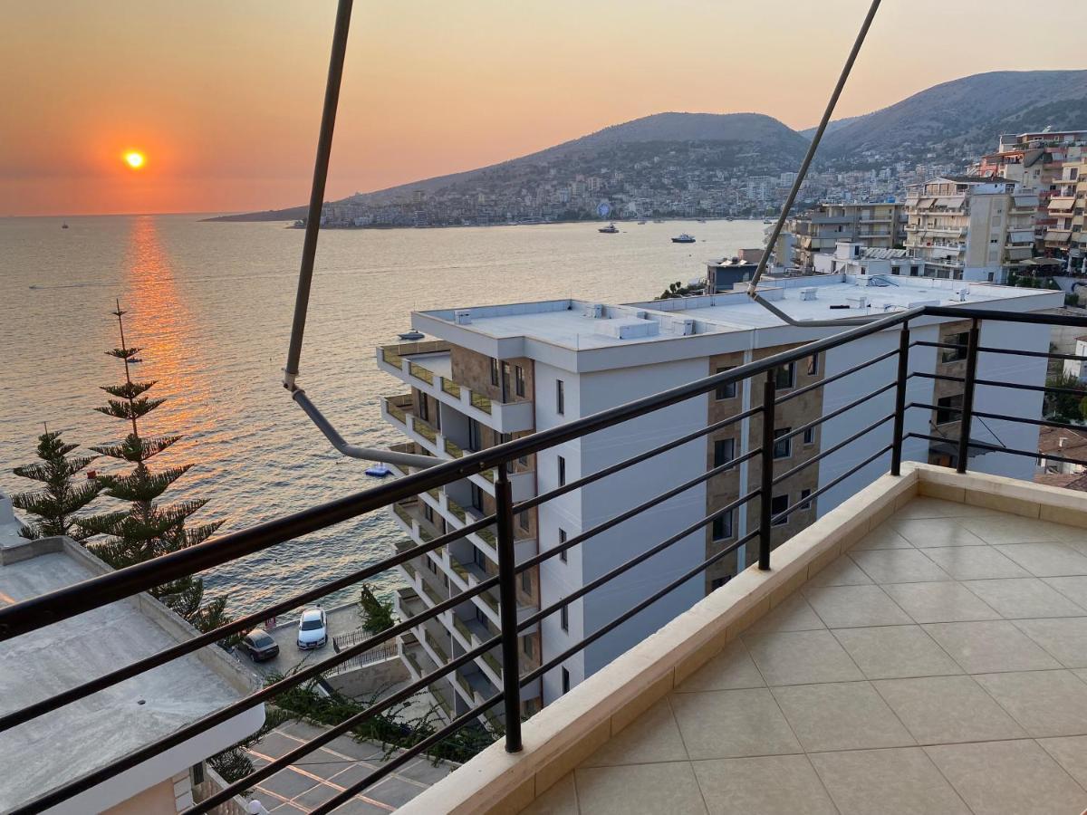 Apartment With Huge Sea View Balcony Sarandë 外观 照片