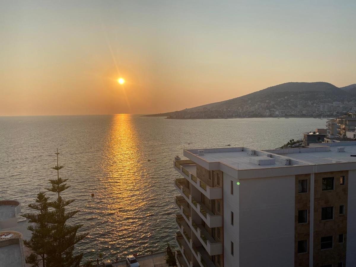 Apartment With Huge Sea View Balcony Sarandë 外观 照片
