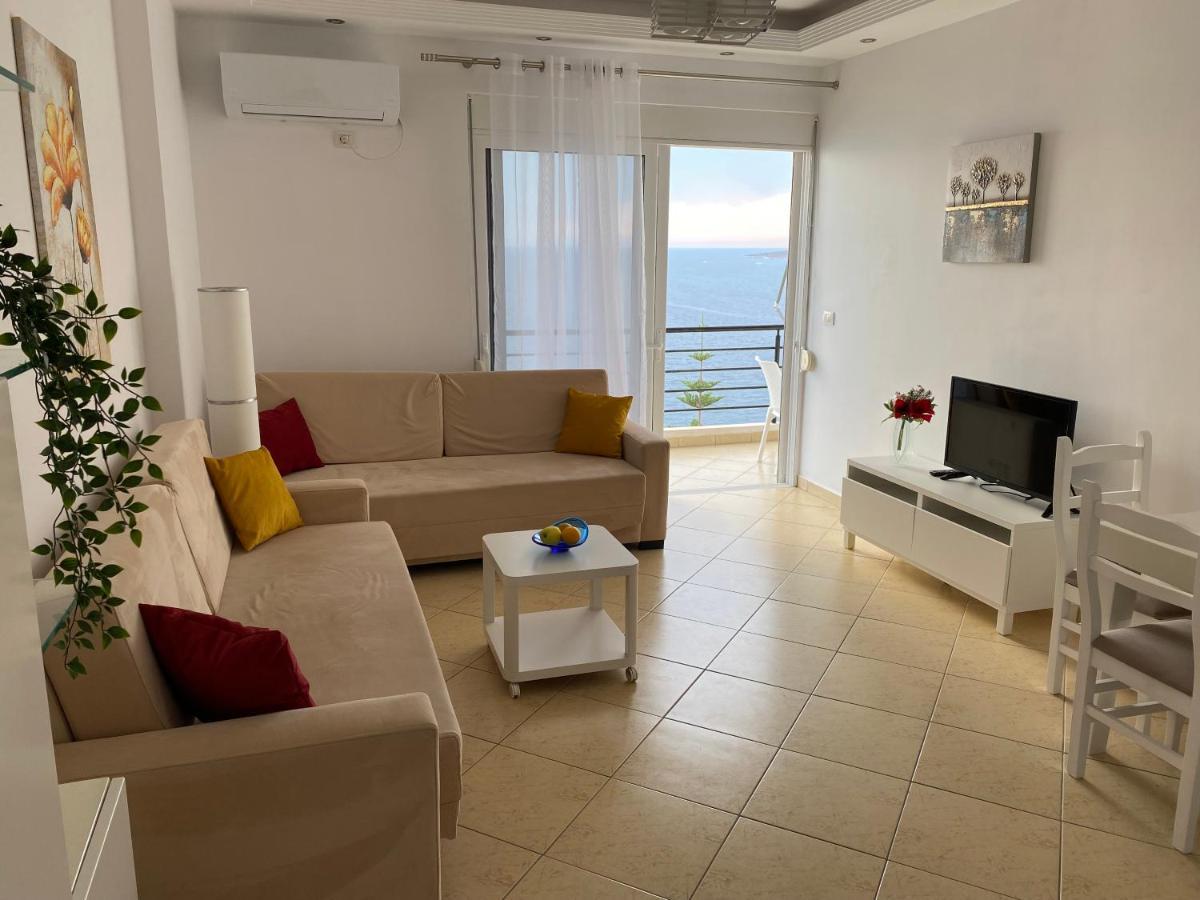 Apartment With Huge Sea View Balcony Sarandë 外观 照片