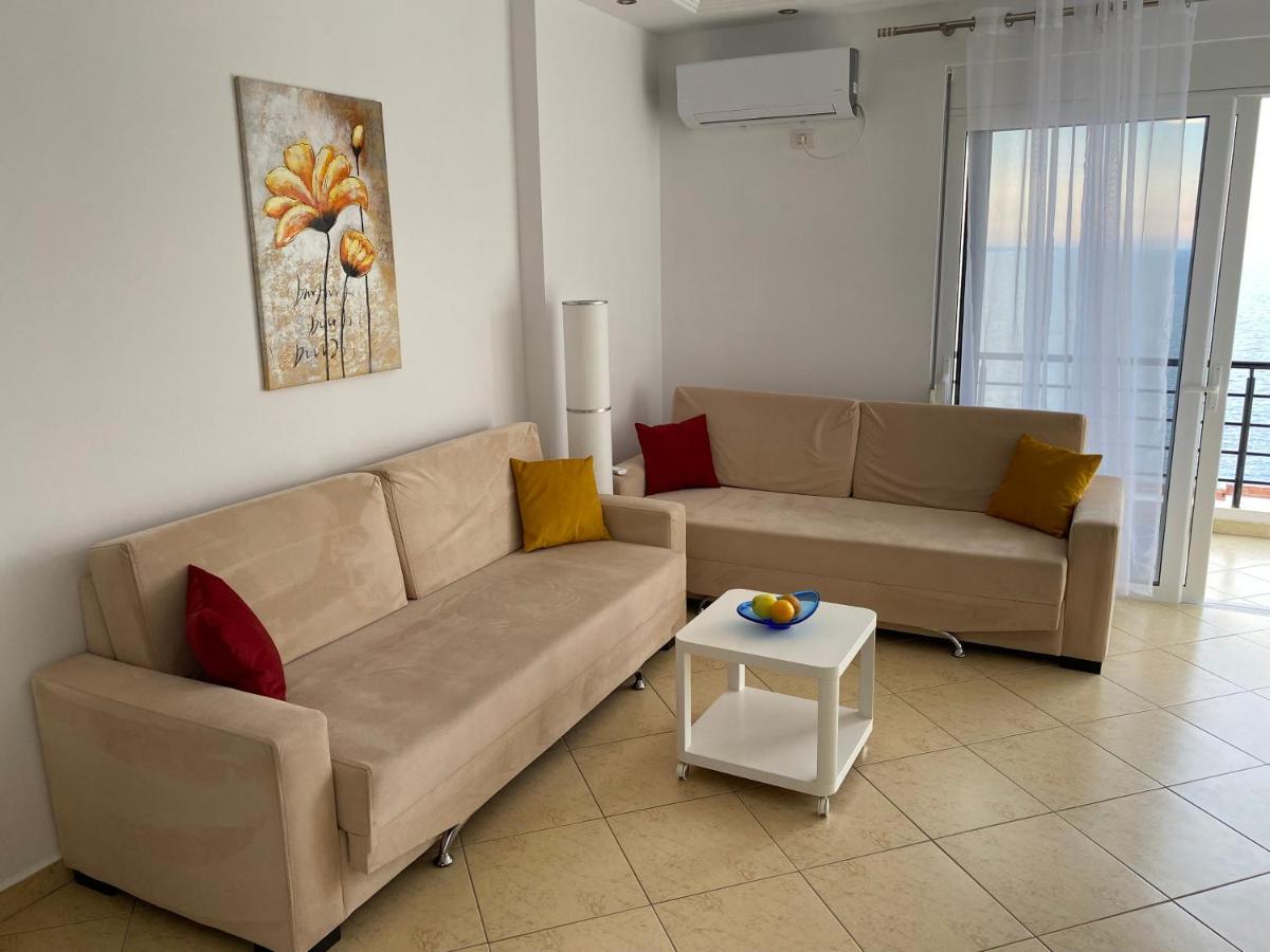 Apartment With Huge Sea View Balcony Sarandë 外观 照片
